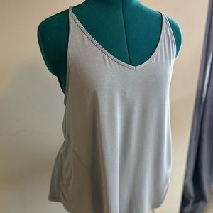 EUC Lululemon Modal-Silk Yoga Tank Top sz 8 in Chambray